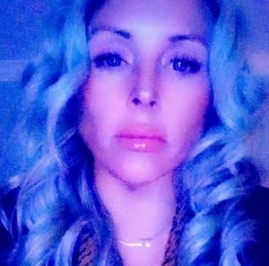 Meet your Posher, Courtney